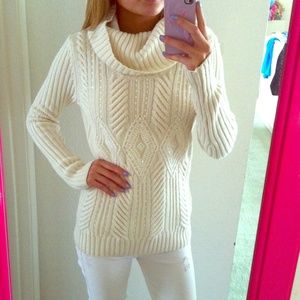 New Talbots cream sweater S